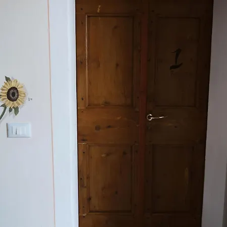 Giulietta E Romeo Oda ve Kahvaltı 2*